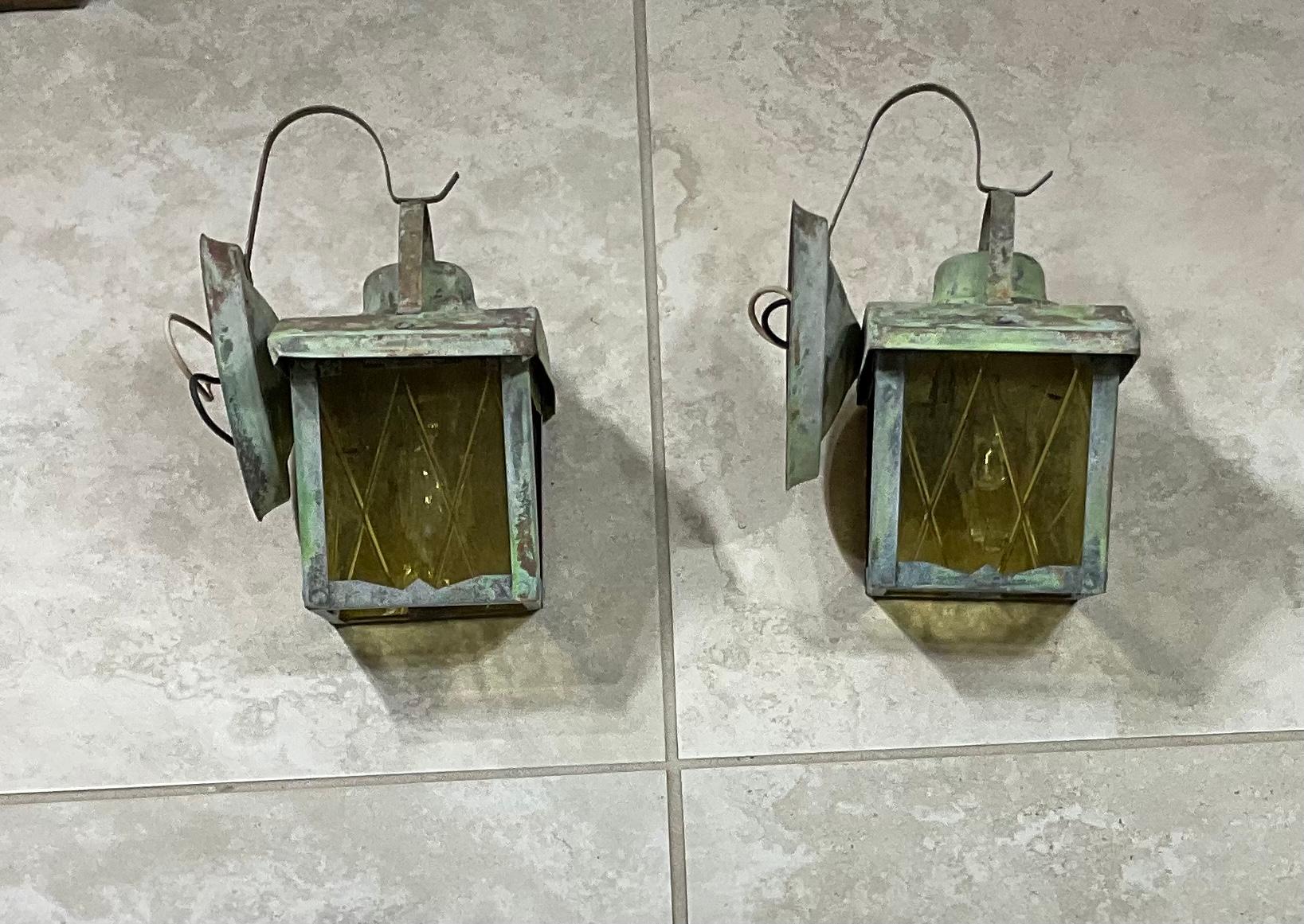 Funky Small Pair of Vintage Brass Wall Lantern For Sale 1