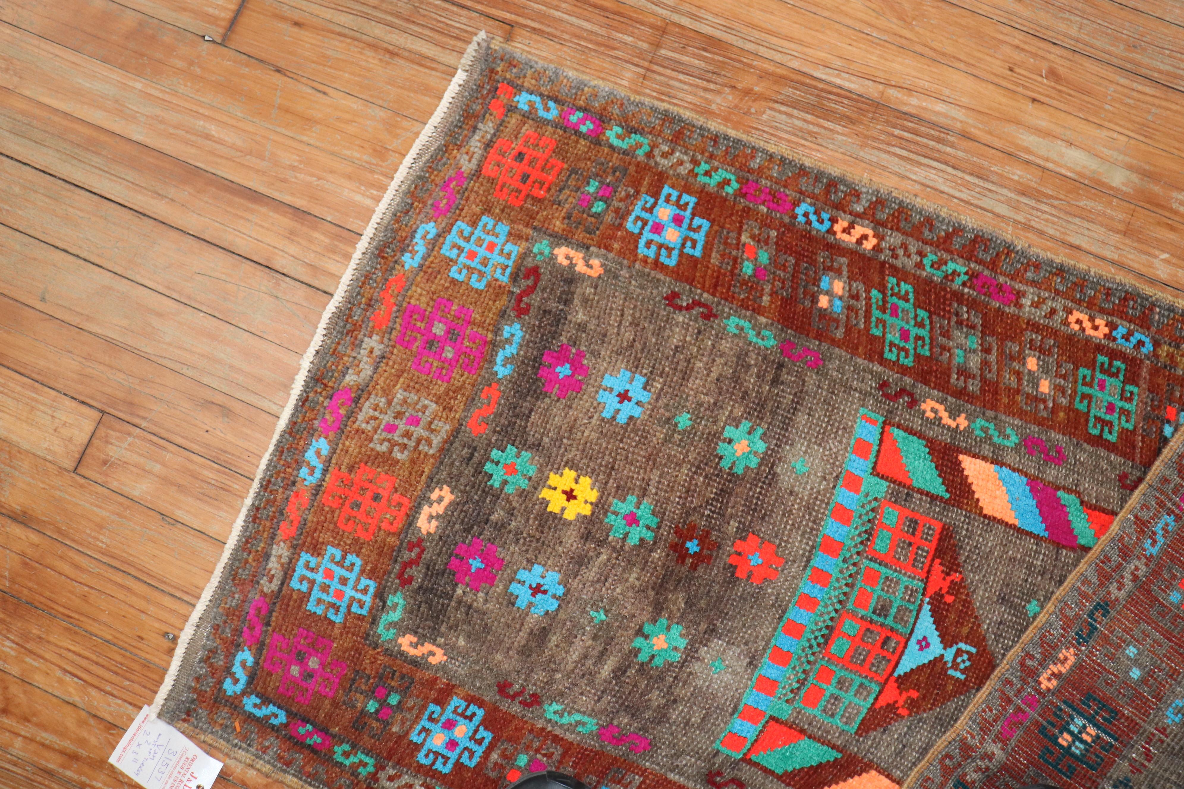 Funky Turkish 20th Century Cotton Wool Mat Size Rug In Good Condition For Sale In New York, NY