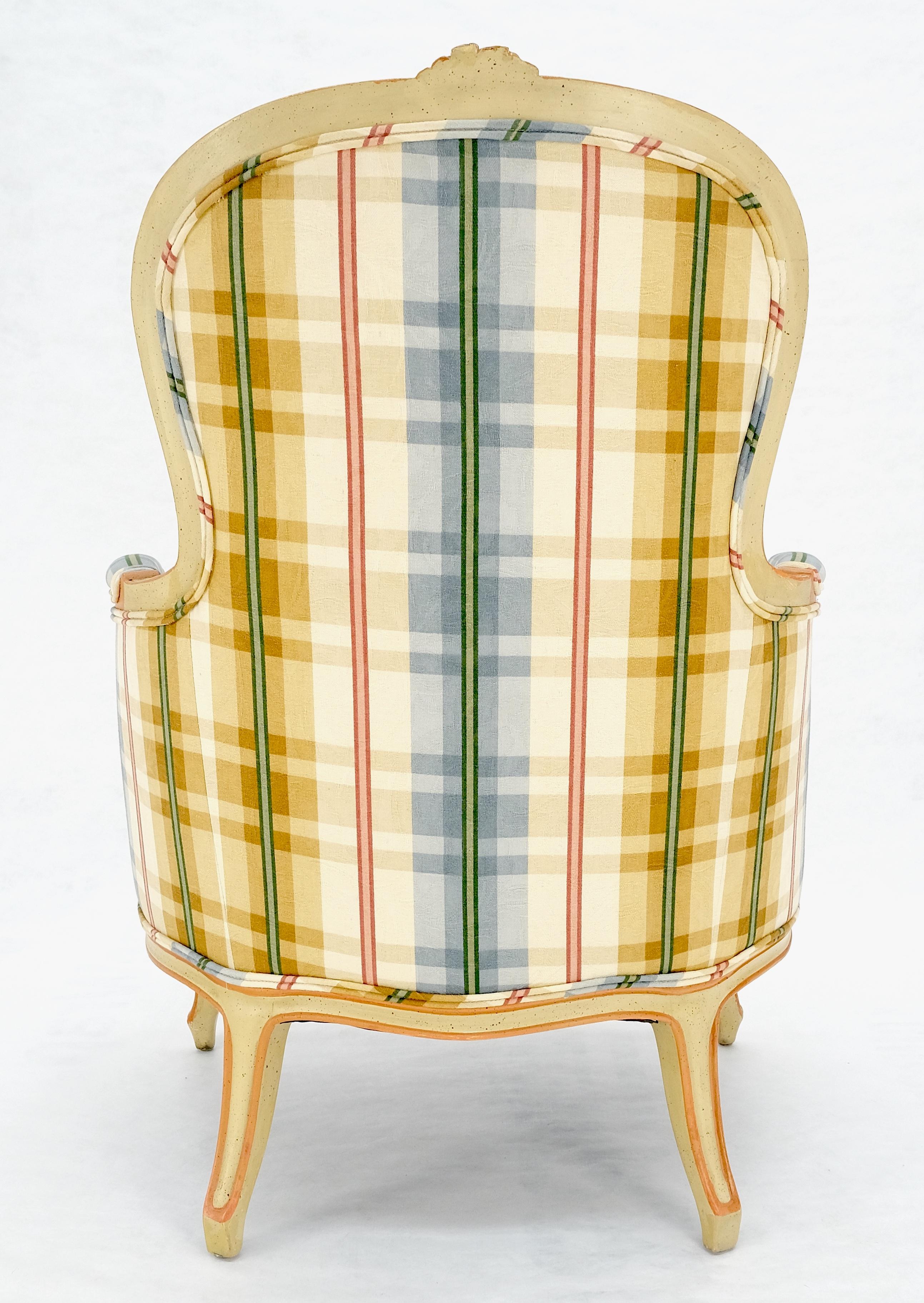 Funky Upholstery Painted & Carved Frame Französisch Ballon zurück Arm Lounge Chair MINT im Angebot 6