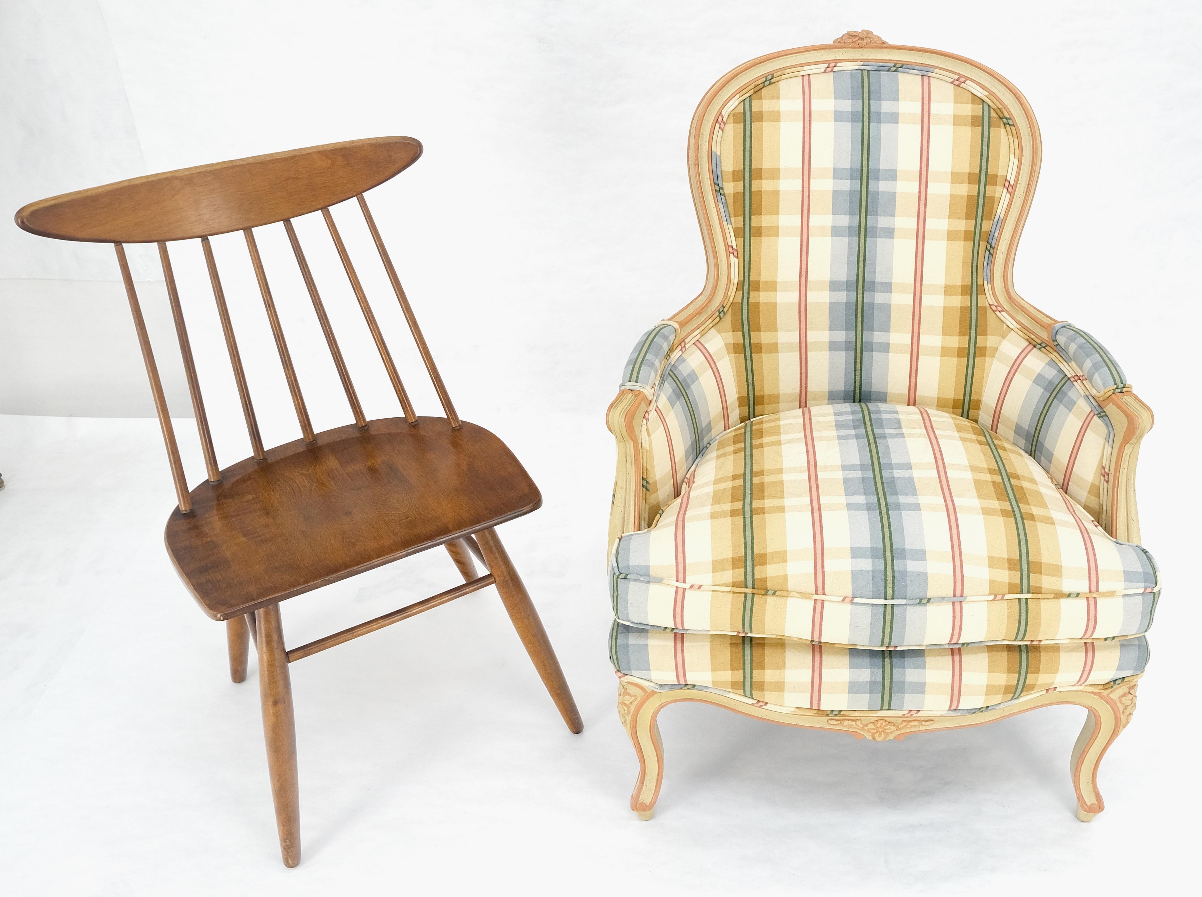 Funky Upholstery Painted & Carved Frame Französisch Ballon zurück Arm Lounge Chair MINT im Angebot 8