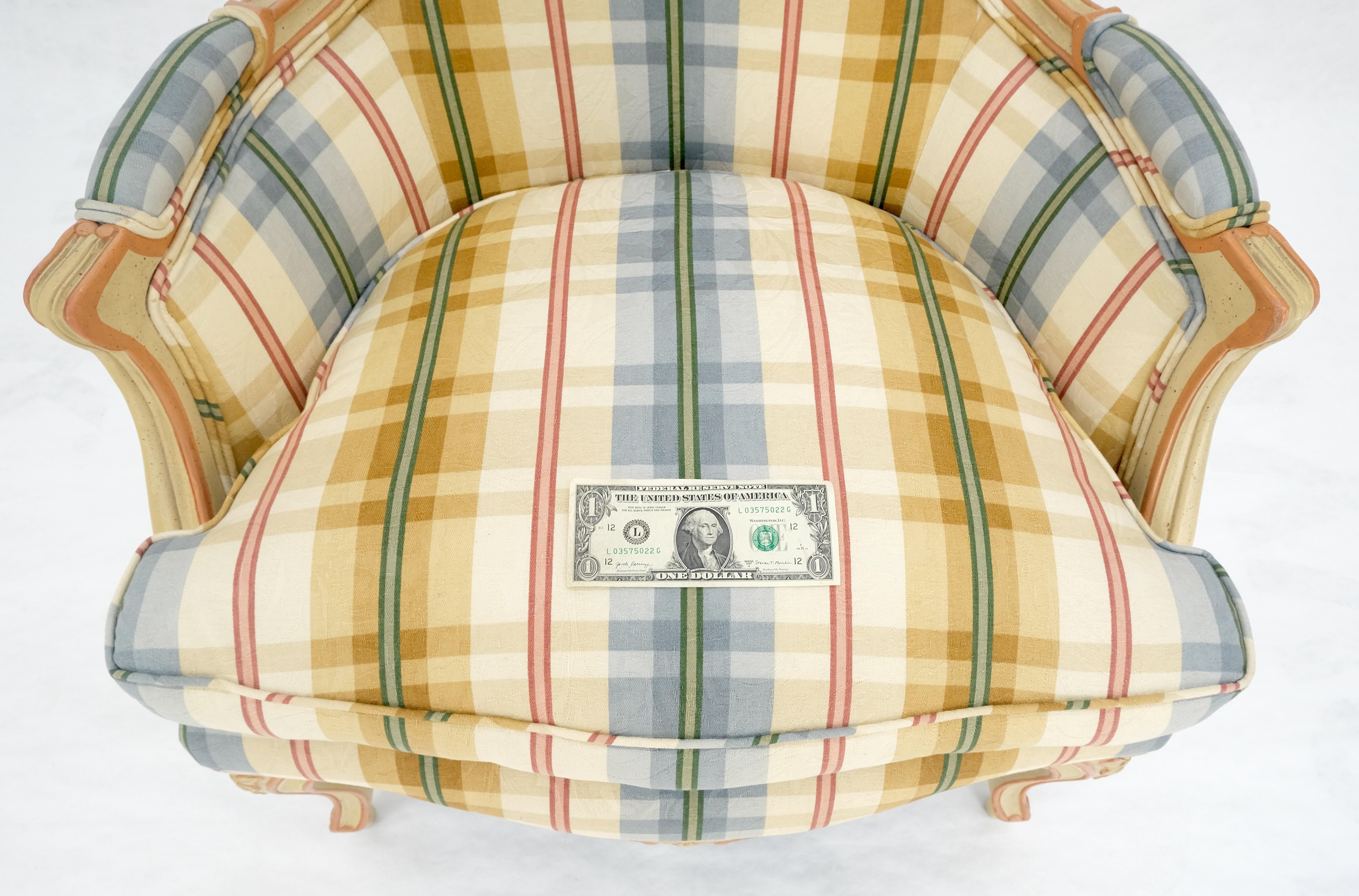 Funky Upholstery Painted & Carved Frame Französisch Ballon zurück Arm Lounge Chair MINT im Zustand „Gut“ im Angebot in Rockaway, NJ