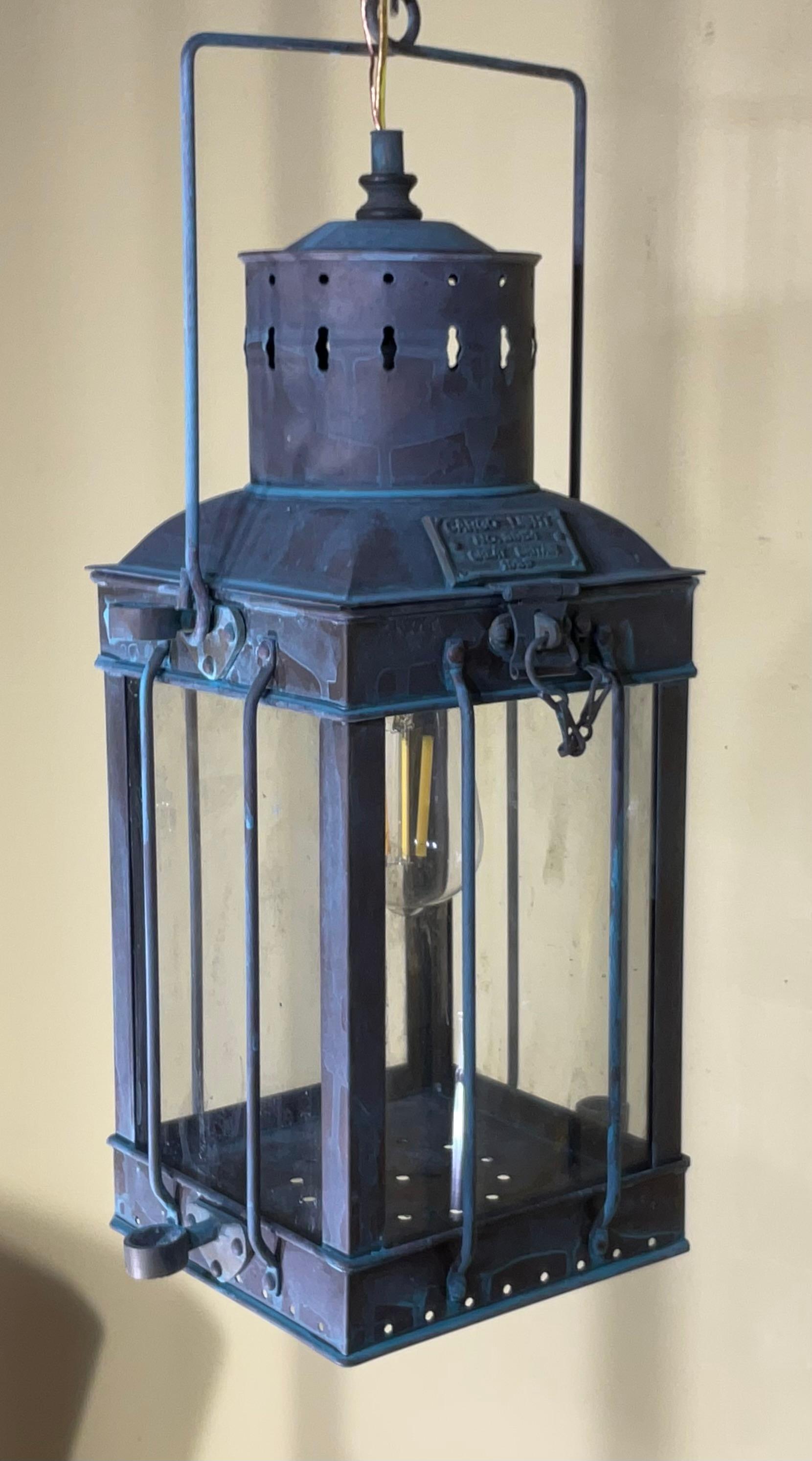 Funky Vintage 1939 Style British Solid Brass Cargo Ship hanging Lantern For Sale 2