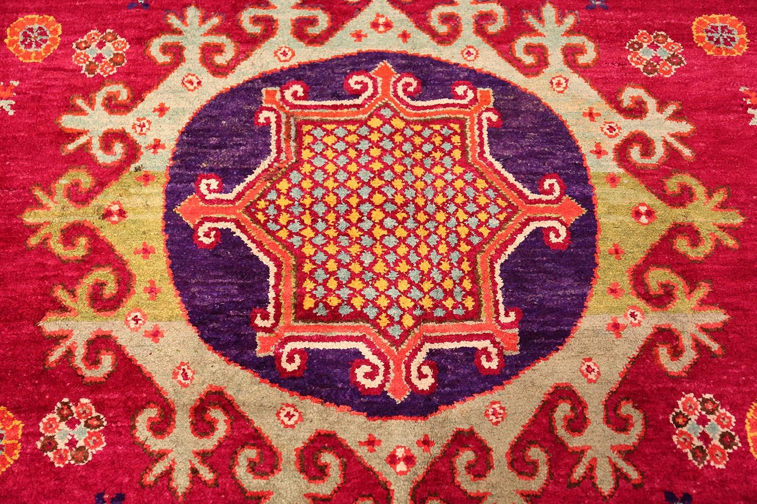 Vintage Purple Silk Khotan Rug. 5 ft 10 in x 11 ft 4 in In Good Condition For Sale In New York, NY