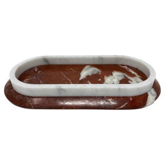 Fuoco 'Fuego', Bandeja de Mármol Rosso Francia Bianco Carrara del Siglo XXI