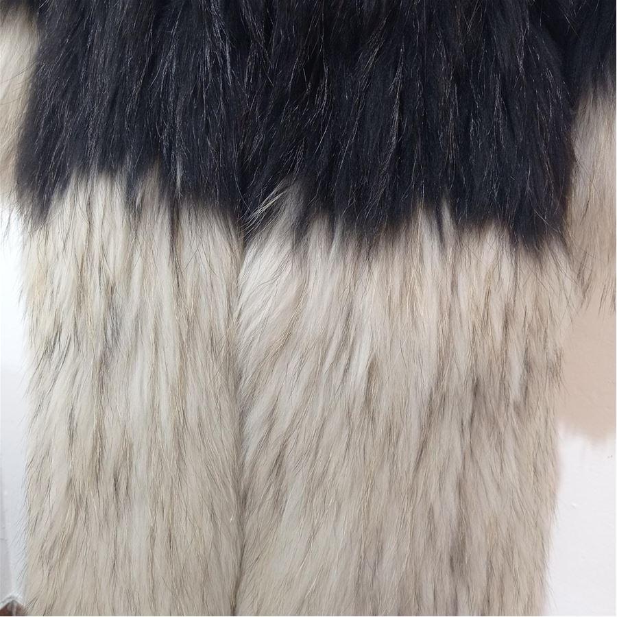List Fur coat size 42 In Excellent Condition In Gazzaniga (BG), IT