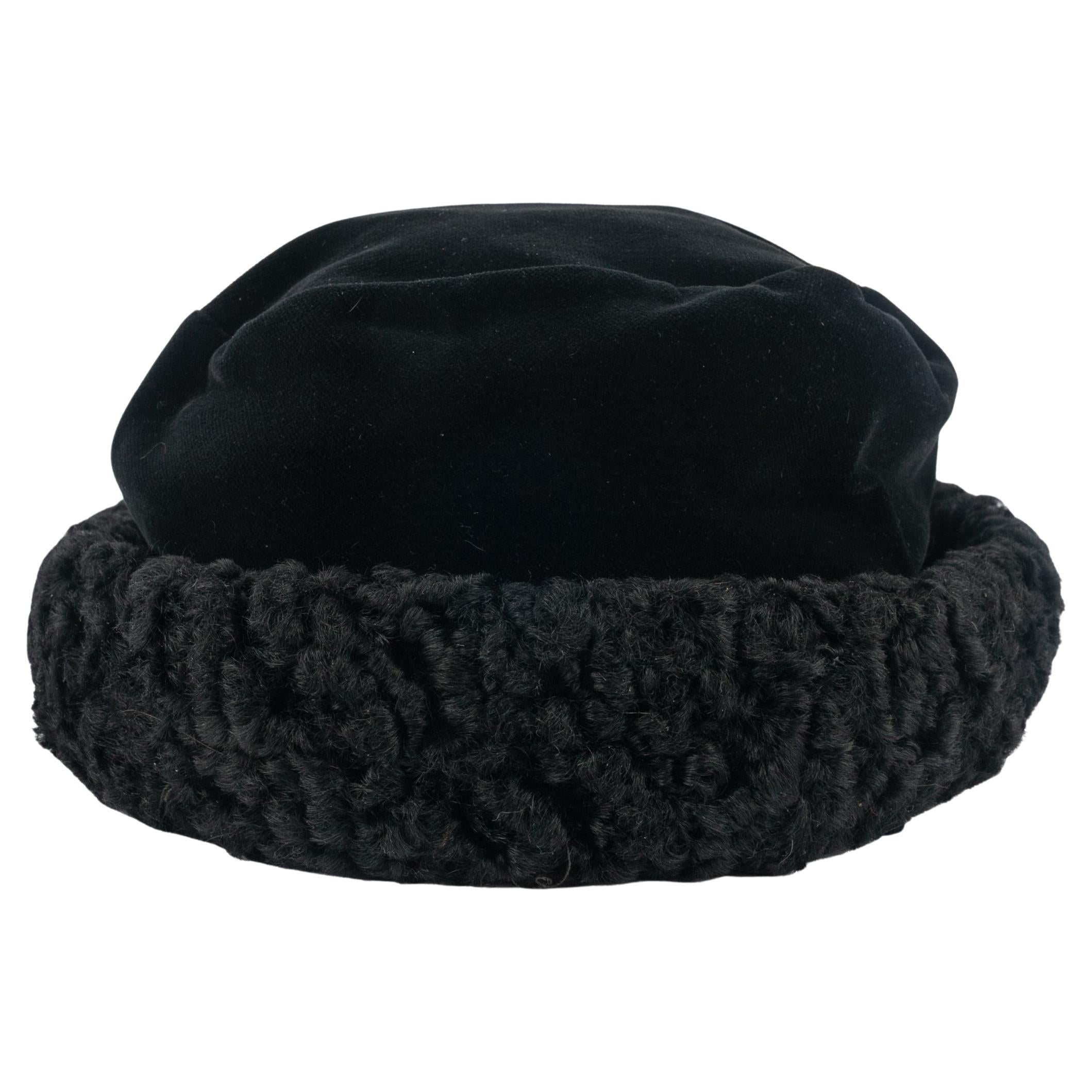 Cappello di pelliccia a forma di cuscino