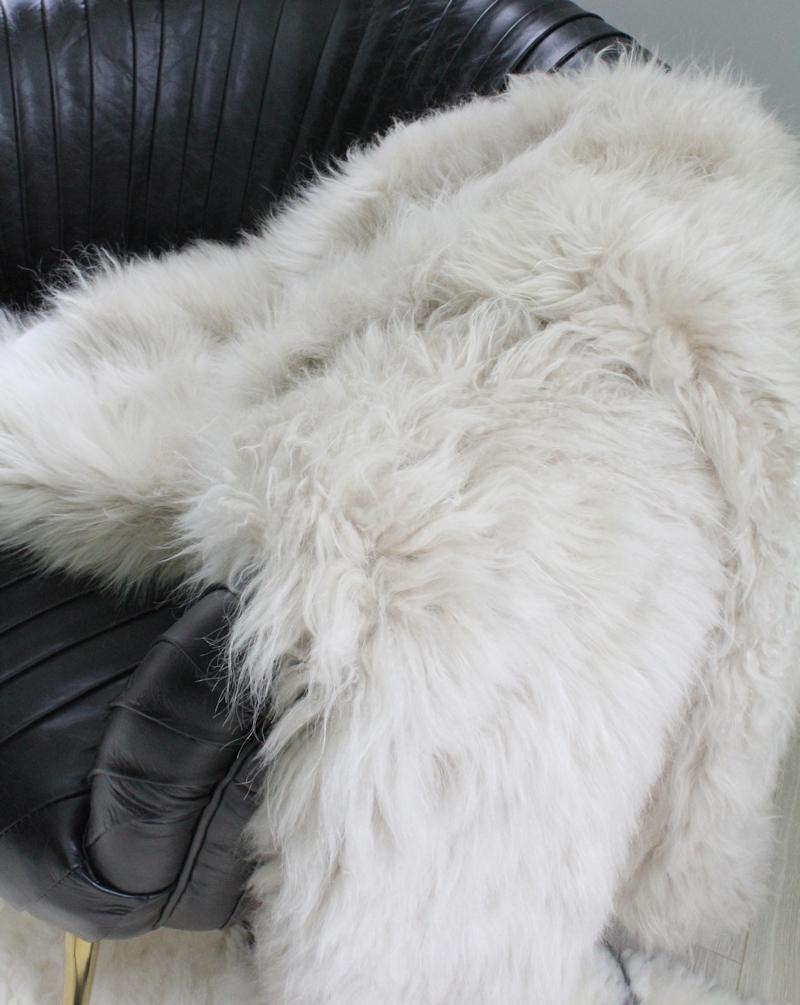 Add lush and comforting textures to your living room or bedroom by draping this genuine cashmere fur throw over your bed, chair or sofa. During the colder seasons add a little warmth over the legs whilst watching TV and indulge in the supreme