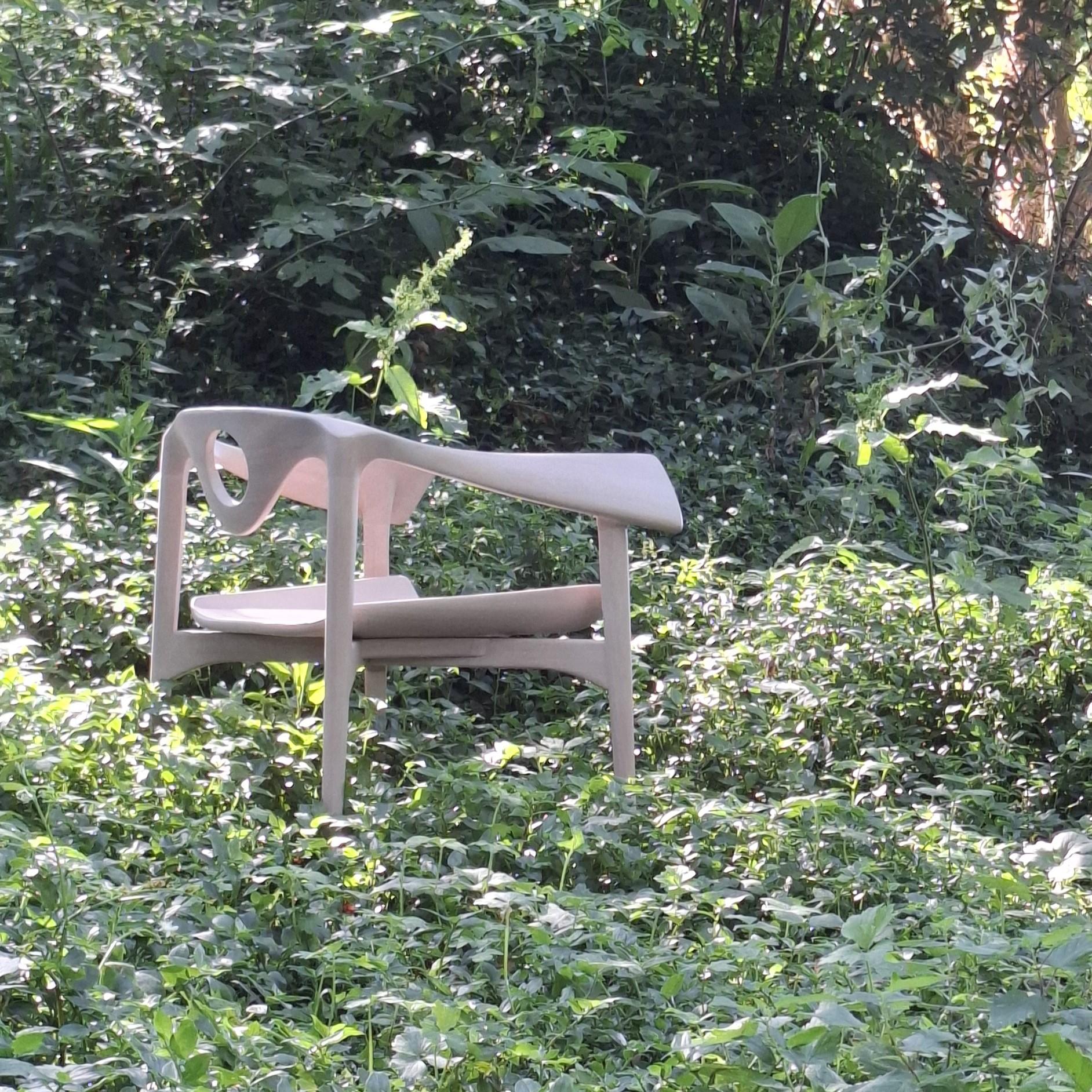 Furcula chair in Jequitiba Brazilian wood in contemporary styly by Tiago Curioni For Sale 13