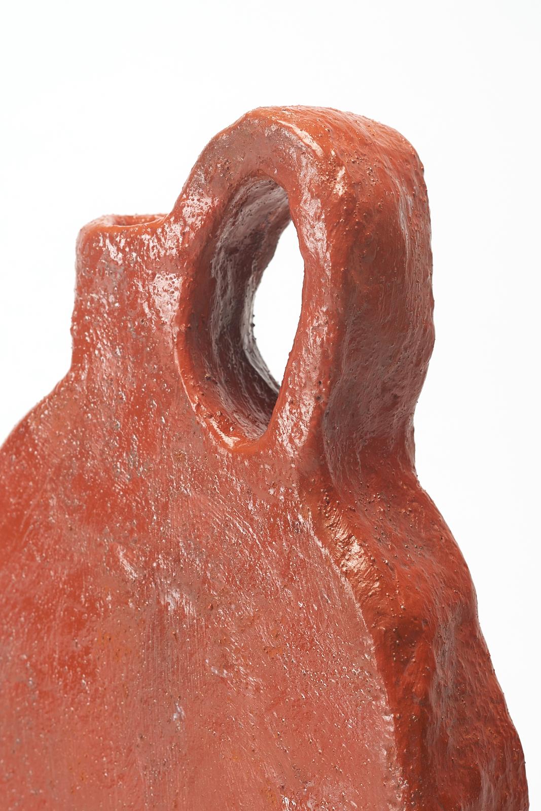 Flat Oval Shape, Plain Ruby Red Ceramic Hand-sculpted Vase by Willem Van Hooff In New Condition For Sale In Geneve, CH