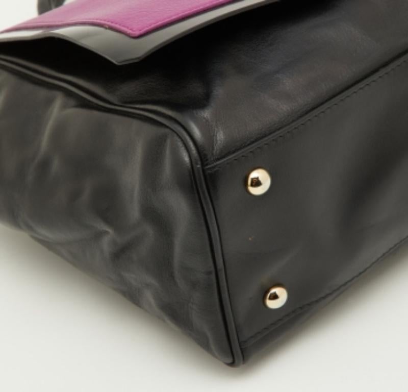 Furla Borsa Cortina in pelle nera/rosa con manico superiore in vendita 1