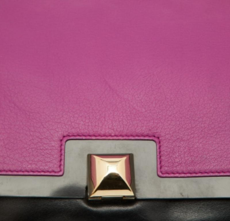 Furla Borsa Cortina in pelle nera/rosa con manico superiore in vendita 3