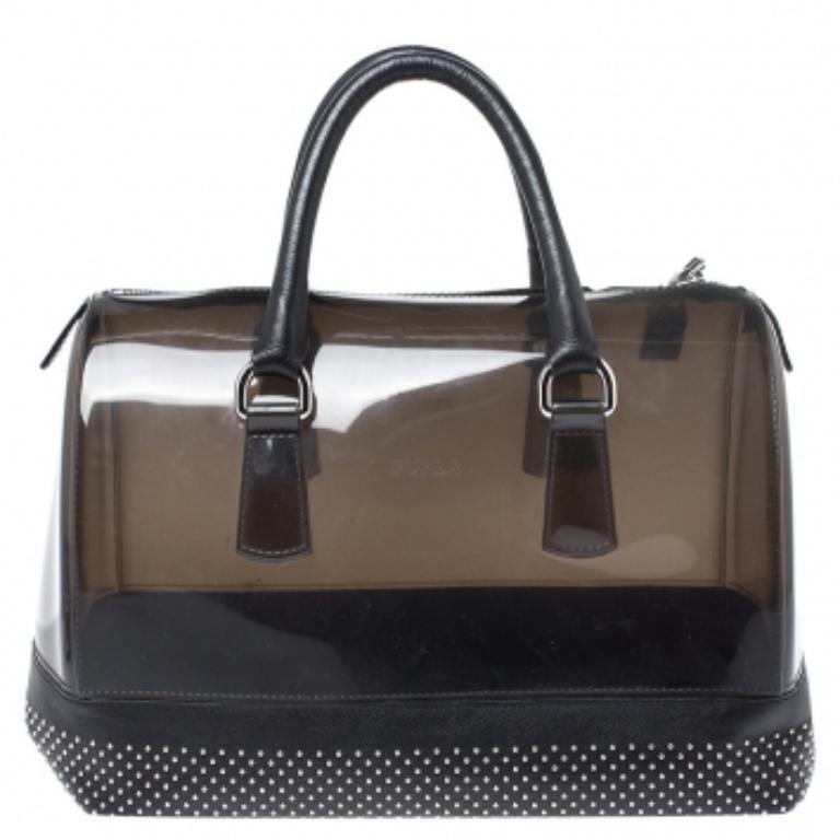 Furla Candy Satchel nera in PVC e pelle con borchie in vendita 4