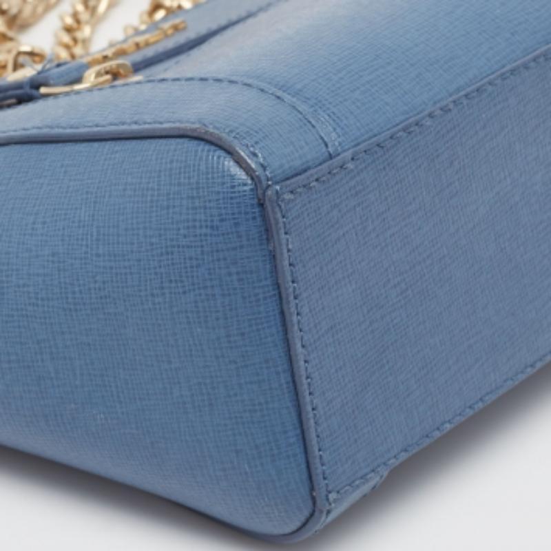 Borsa Furla Mini Ginevra Crossbody in pelle blu In condizioni buone in vendita a Dubai, Al Qouz 2