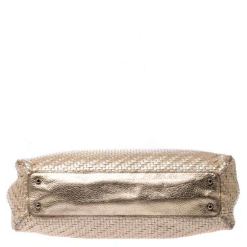Fourre-tout Furla en cuir et raphia tissé doré en vente 1