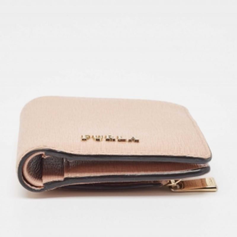 Furla Billetera con Logotipo de Piel Rosa Claro en venta 5