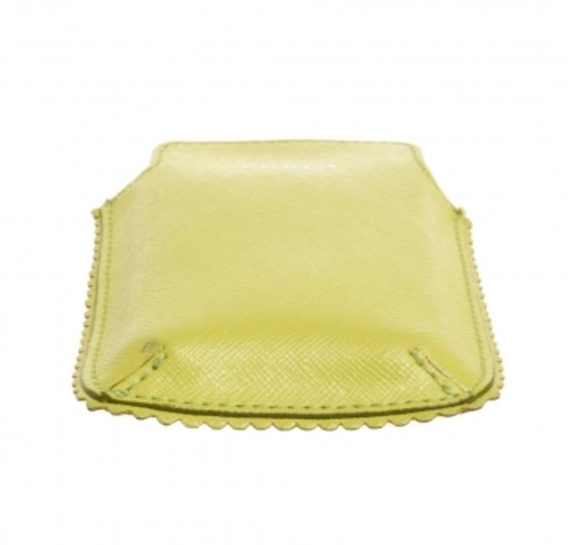 Donna Furla Lime Green Leather Phone Case in vendita