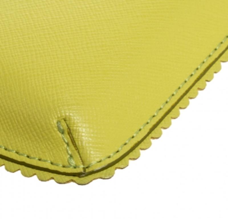 Furla Lime Green Leather Phone Case in vendita 1