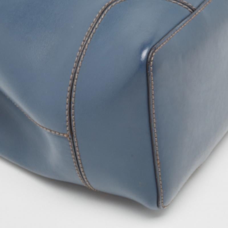 Donna Furla Borsa a secchiello con coulisse Stacy in pelle blu navy in vendita