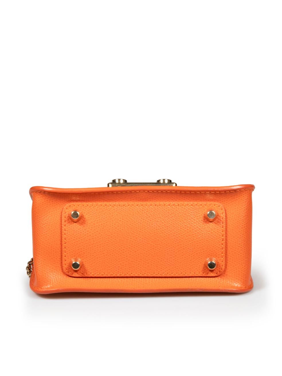 Furla Metropolis Kleine Umhängetasche aus orangefarbenem Leder Damen im Angebot