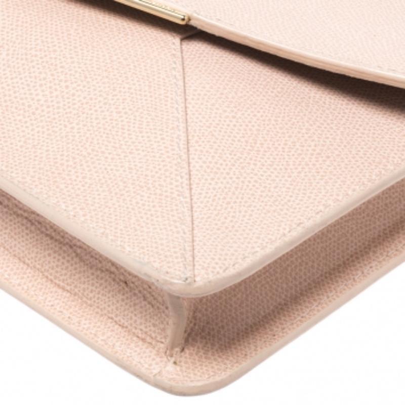 Sac à bandoulière en cuir Furla Peach en vente 2
