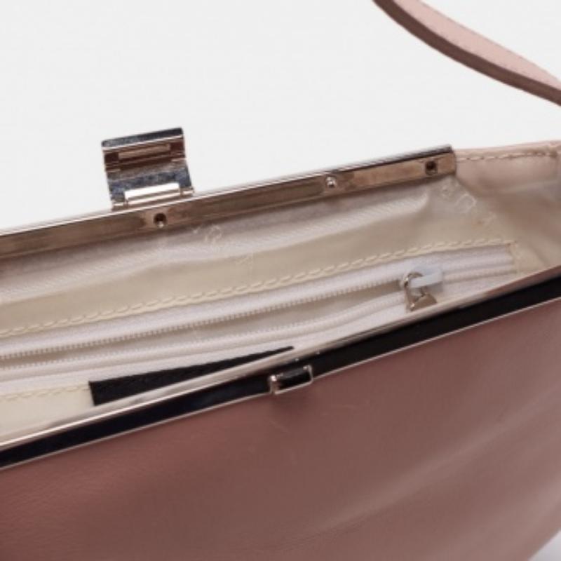 Fourre-tout Furla en cuir rose blush/blanc Frame Lock État moyen - En vente à Dubai, Al Qouz 2