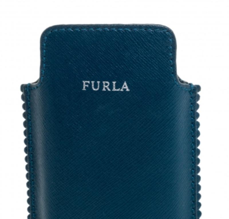 Furla Teal Leather Phone Case In condizioni buone in vendita a Dubai, Al Qouz 2