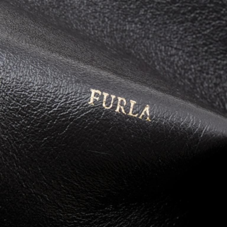Fourre-tout en cuir tricolore de Furla en vente 4