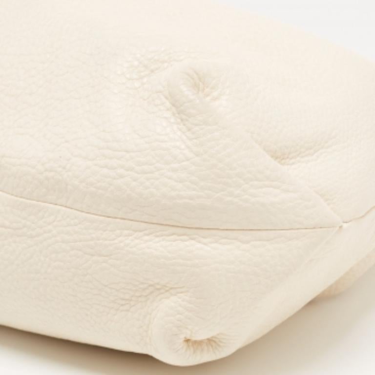 Furla Blanco Piel Elisabeth Hobo en Bastante bueno estado para la venta en Dubai, Al Qouz 2
