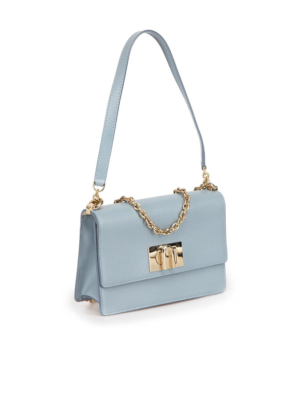 CONDITION is Very good. Minimal wear to bag is evident. Minimal wear to the rear of the bag with discoloured marks on this used Furla designer resale item.



Details


Light blue

Leather

Mini crossbody bag

Gold tone hardware

Leather and chain