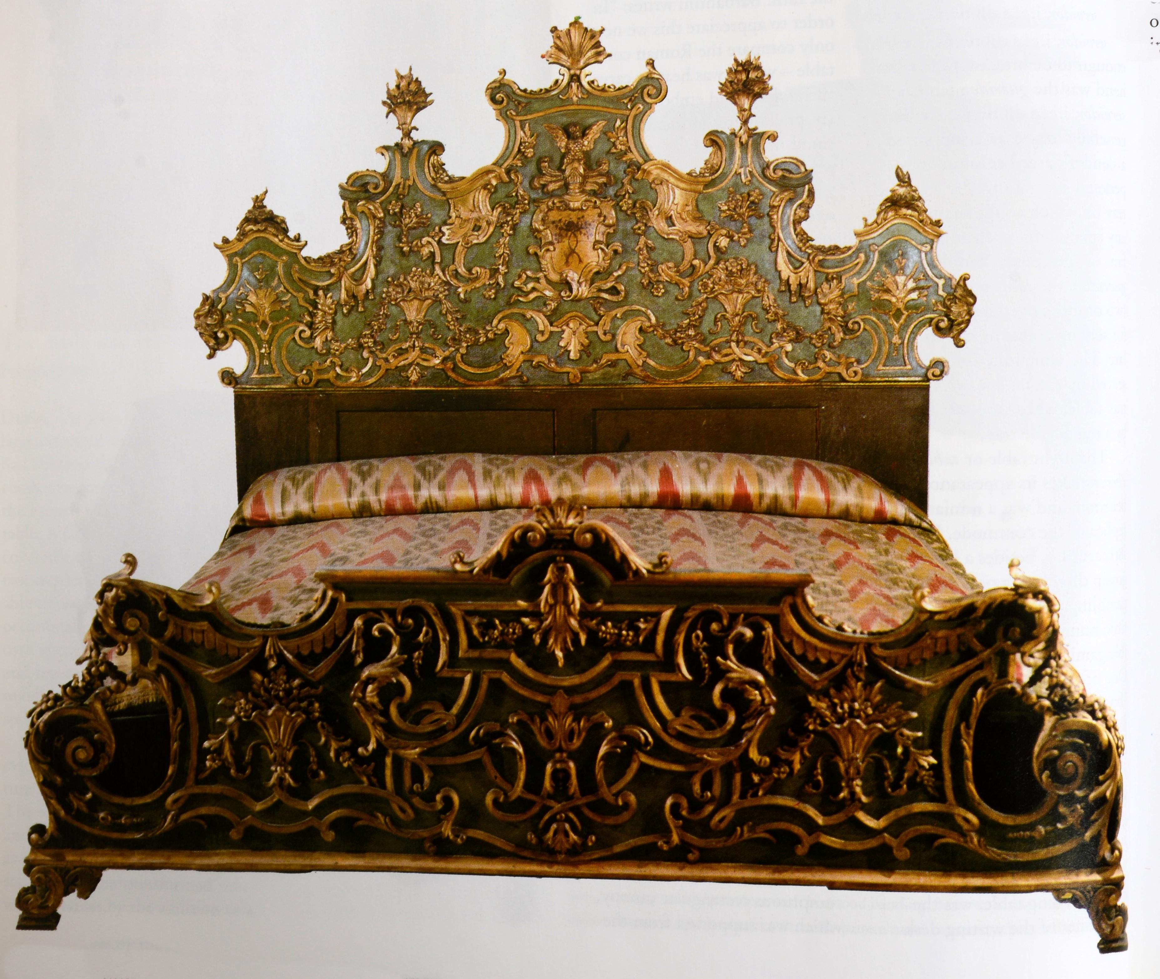 Papier Atlas du mobilier : Du Rococo à l'Art Déco par Adriana B. Sassone, 1ère édition en vente