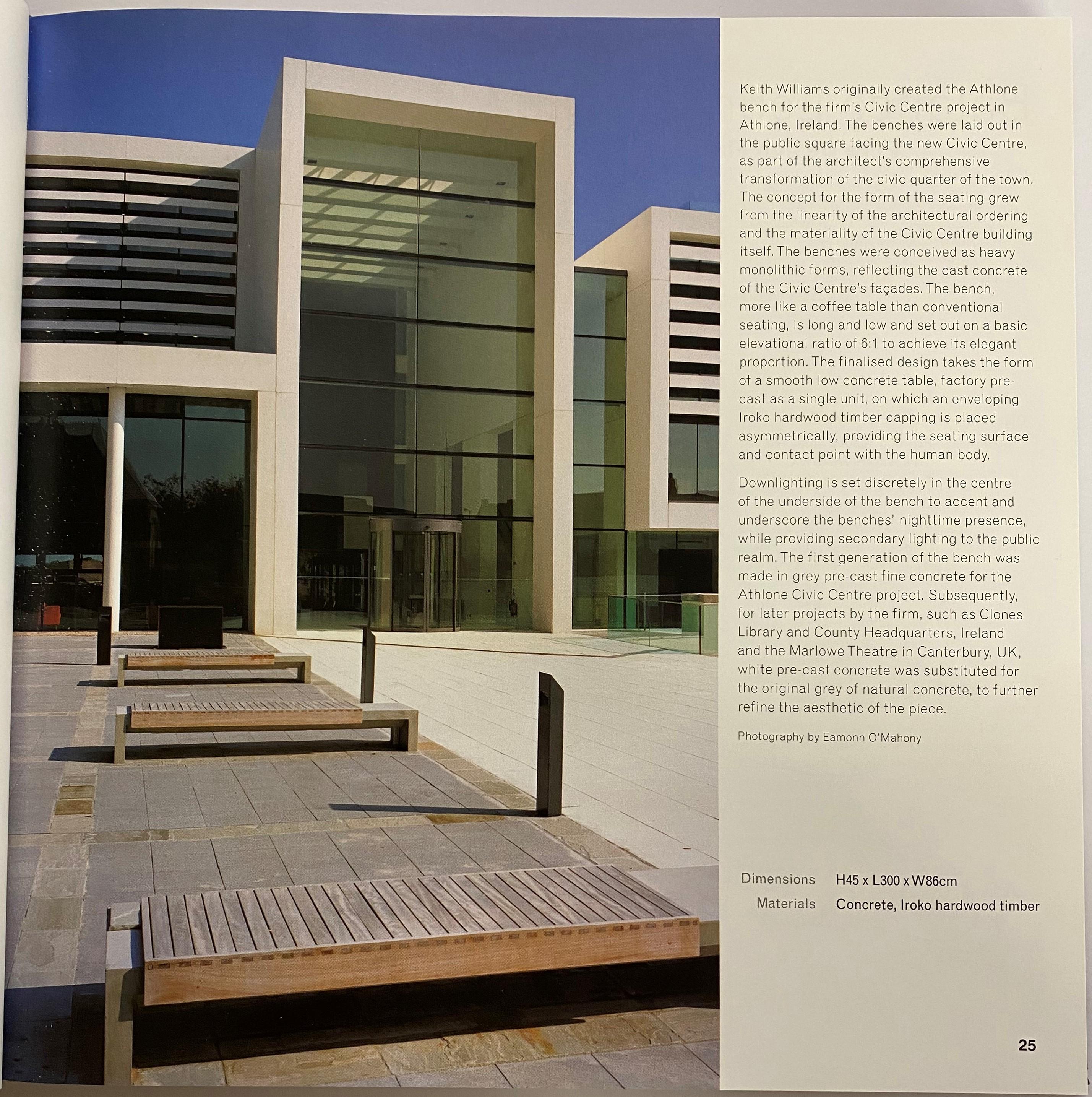 Möbel von Architects Foreword von Stephen Crafti (Buch) im Zustand „Gut“ im Angebot in North Yorkshire, GB