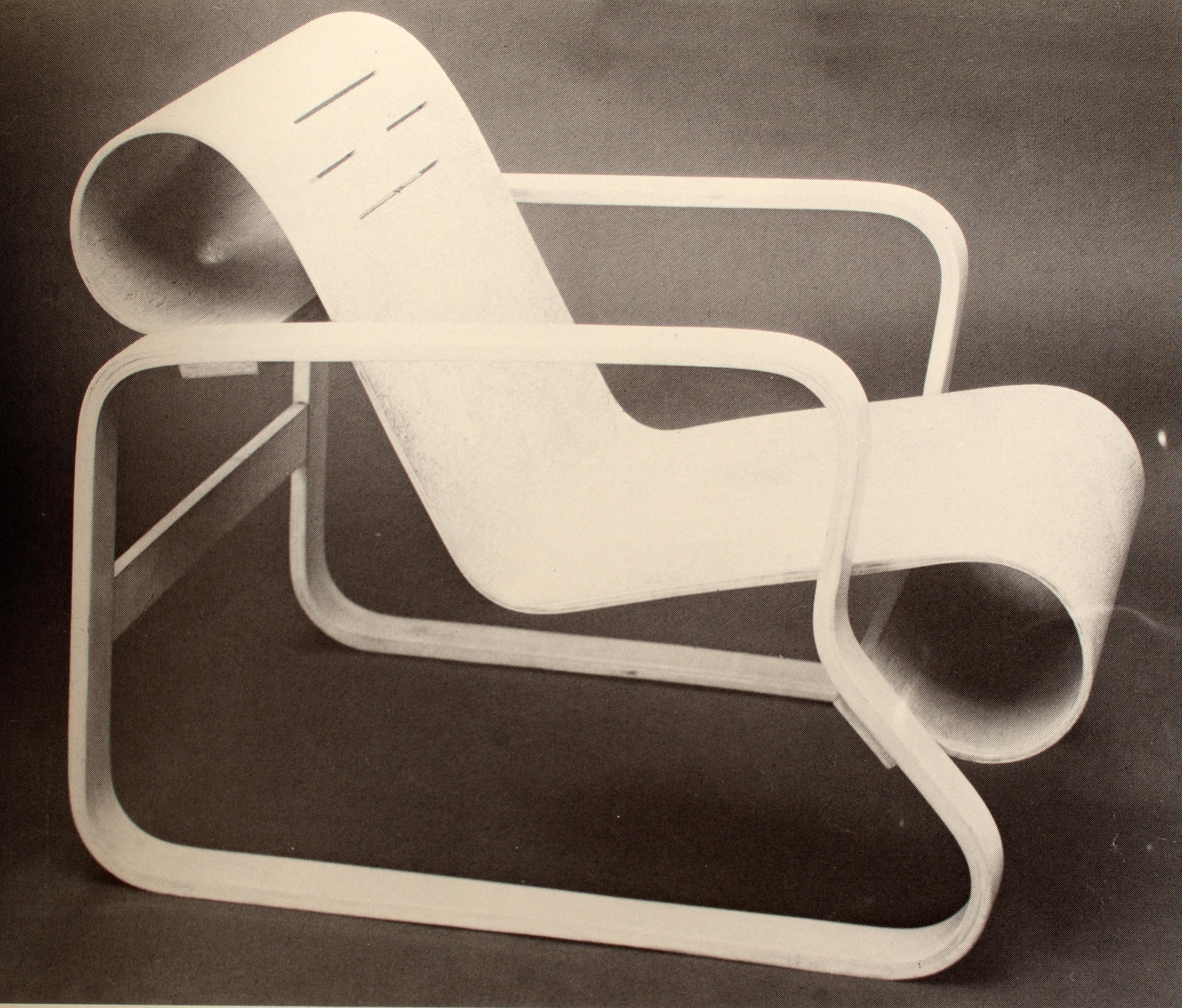 Furniture Designed by Architects by Marian Page, First Printing Paperback In Excellent Condition For Sale In valatie, NY