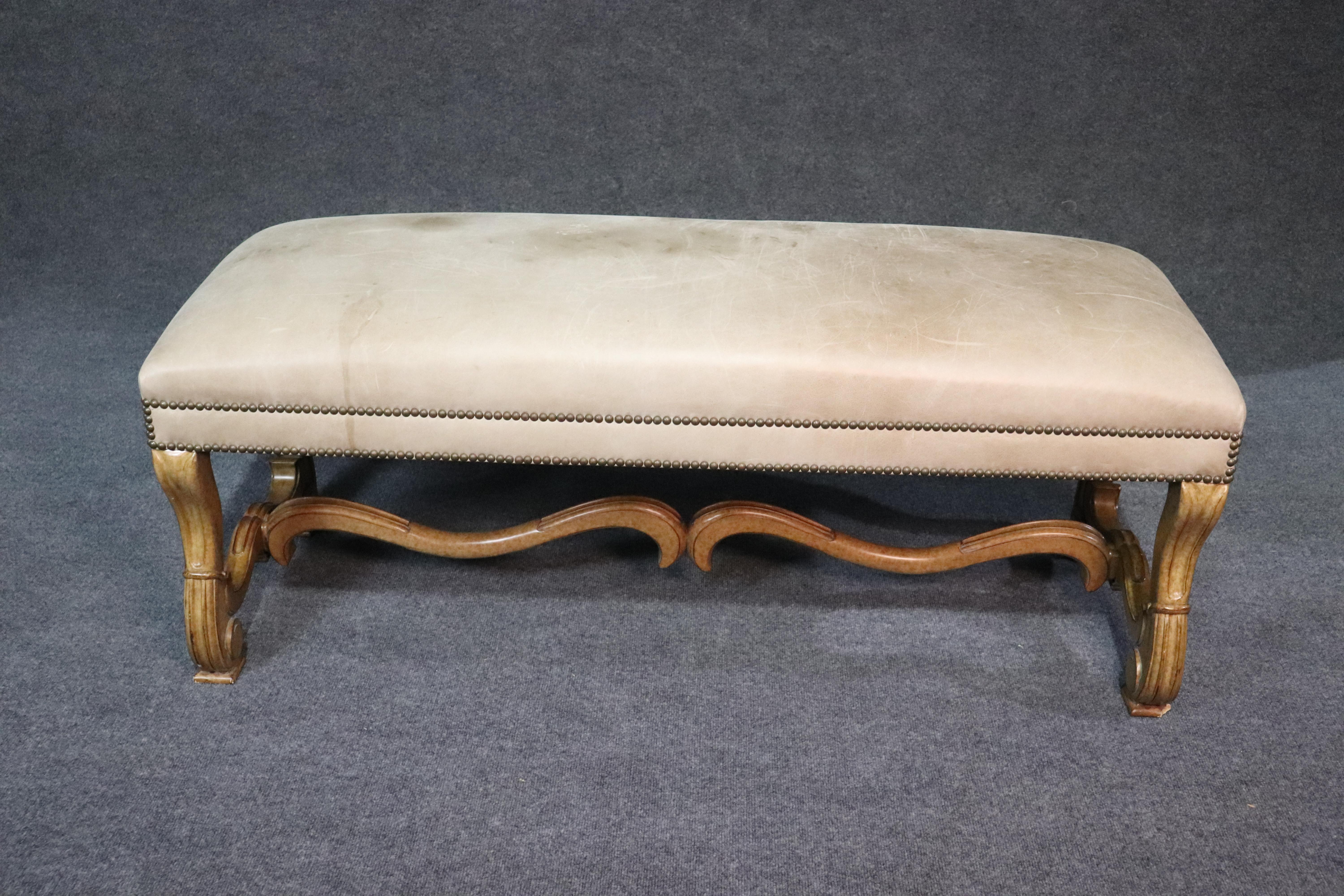 Large Distressed Finish French Leather Mutton Leg Louis XV Window Bench Stool In Good Condition In Swedesboro, NJ