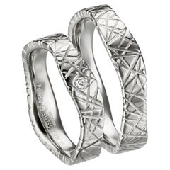 Furrer Jacot 18 Karat White Gold Etched Wavy Band