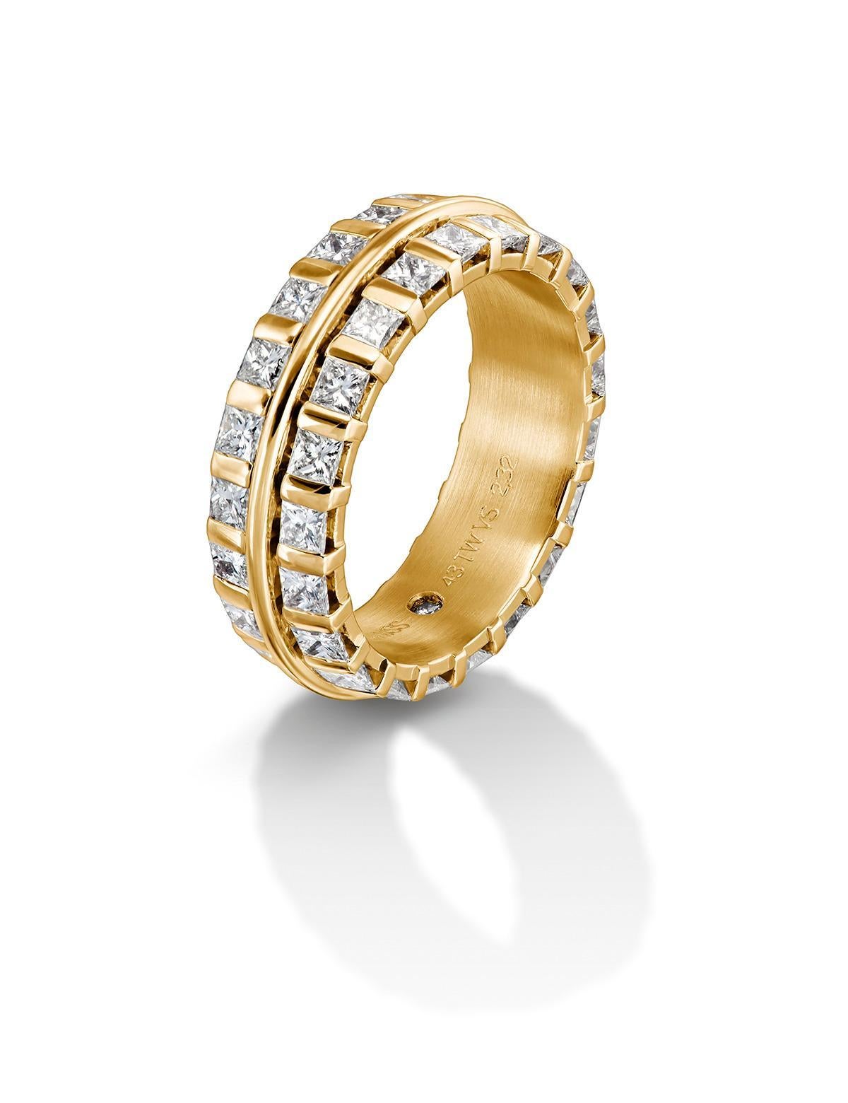 For Sale:  Furrer-Jacot 18 Karat White Gold Princess Cut Eternity Diamond Band 3