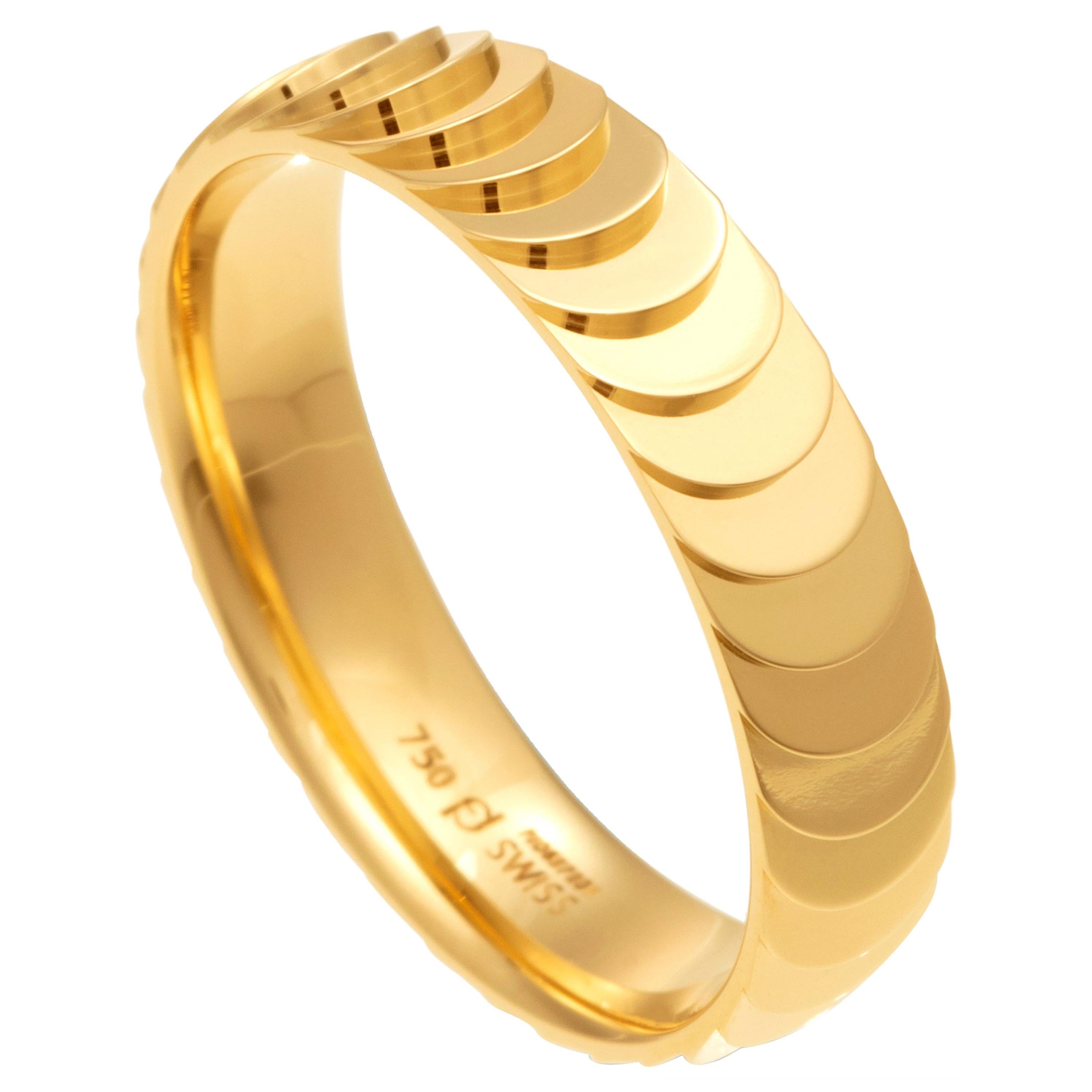 For Sale:  Furrer Jacot 18 Karat Yellow Gold Lizard Ring