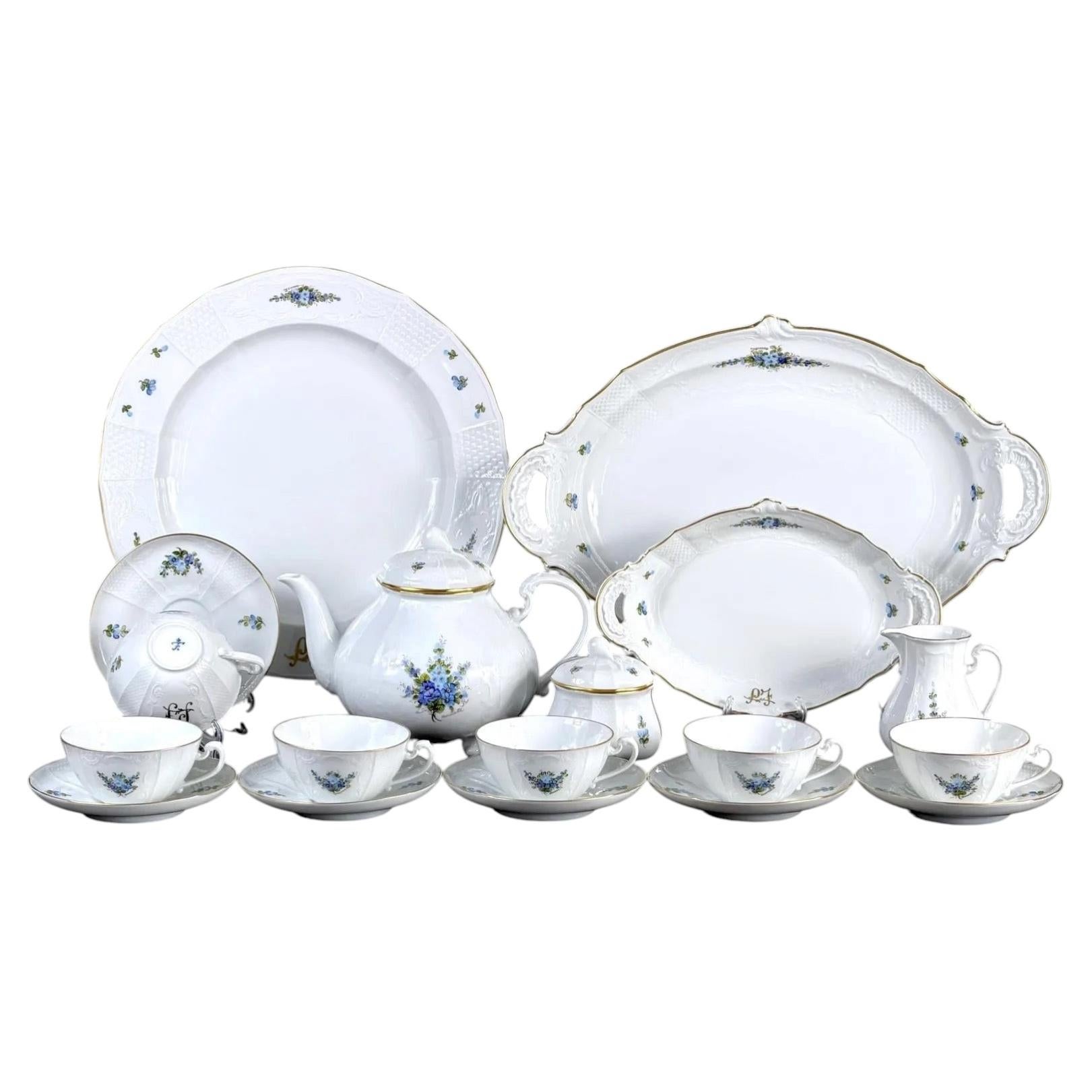 Fürstenberg Tea Service, Hand-Painted Floral Porcelain, West Germany, 18-Piece For Sale