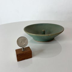 Sculptural Stoneware Art Pottery Bowl in Fusion Green Glaze 1970s California