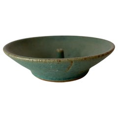 Vintage Sculptural Stoneware Art Pottery Bowl in Fusion Green Glaze 1970s California