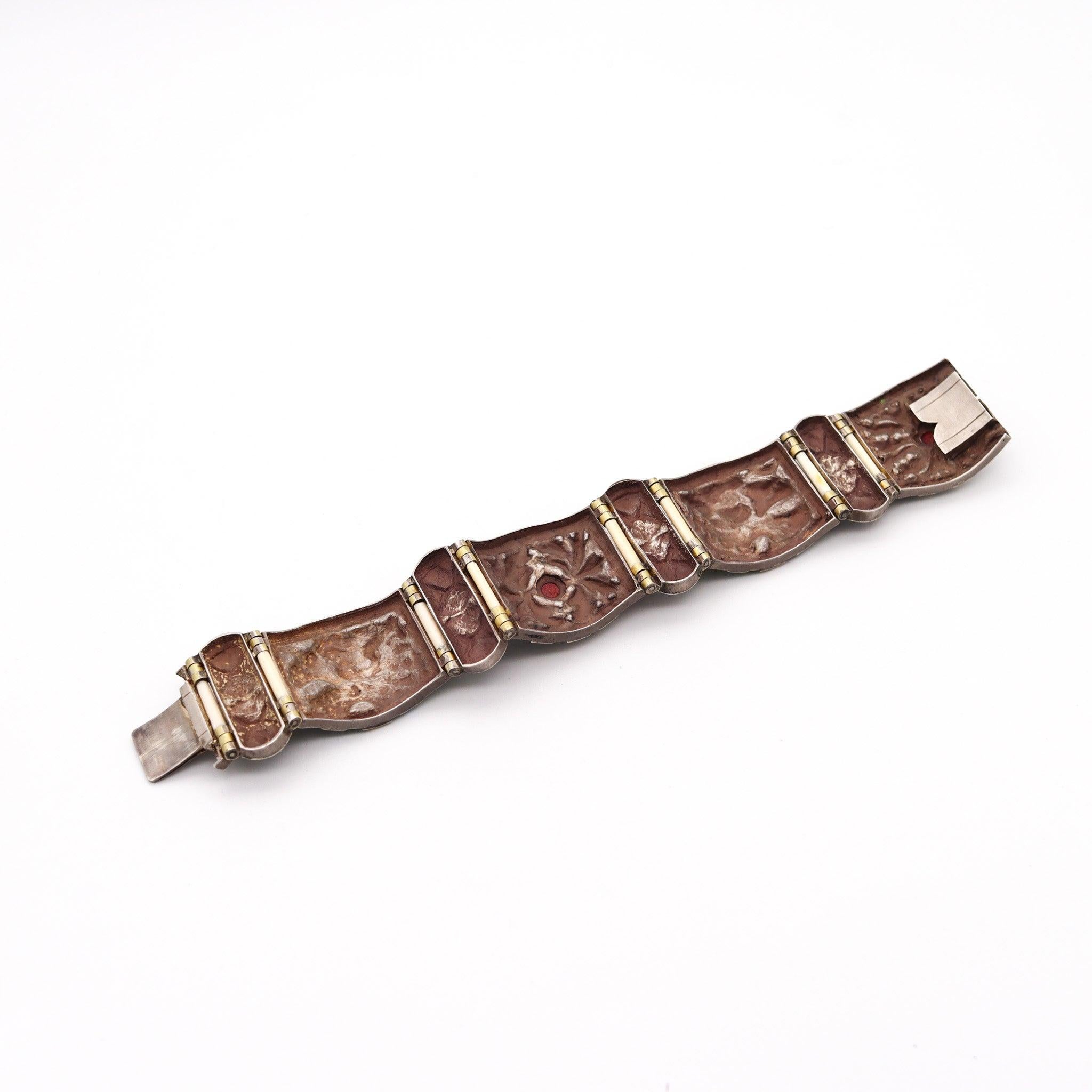 FUSET & GRAU 1930 Barcellona Bracciale smaltato Noucentisme in argento e oro in vendita 4