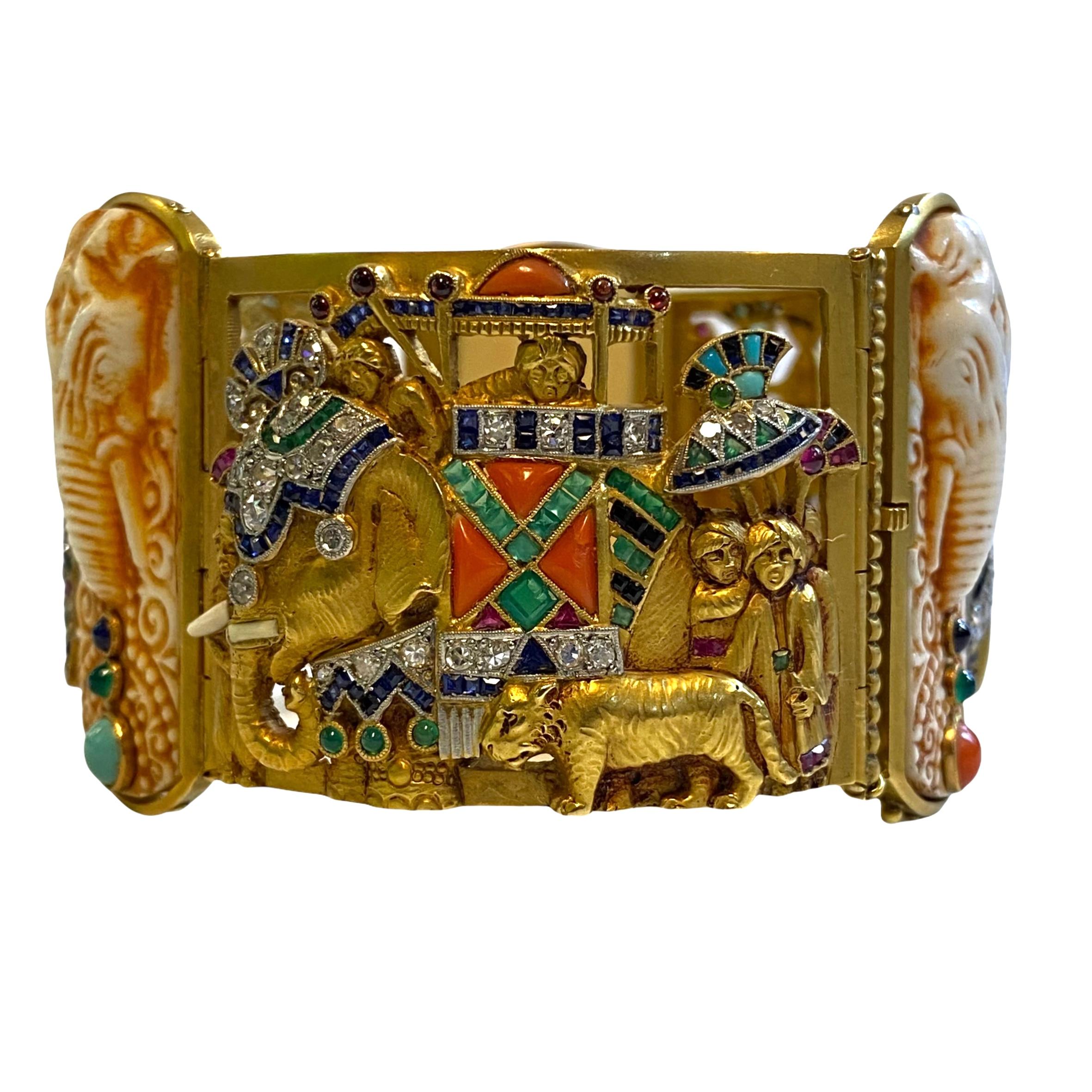 Fuset y Grau Indian Style 18K Gold Gem-Set and Diamond Bracelet For Sale 2