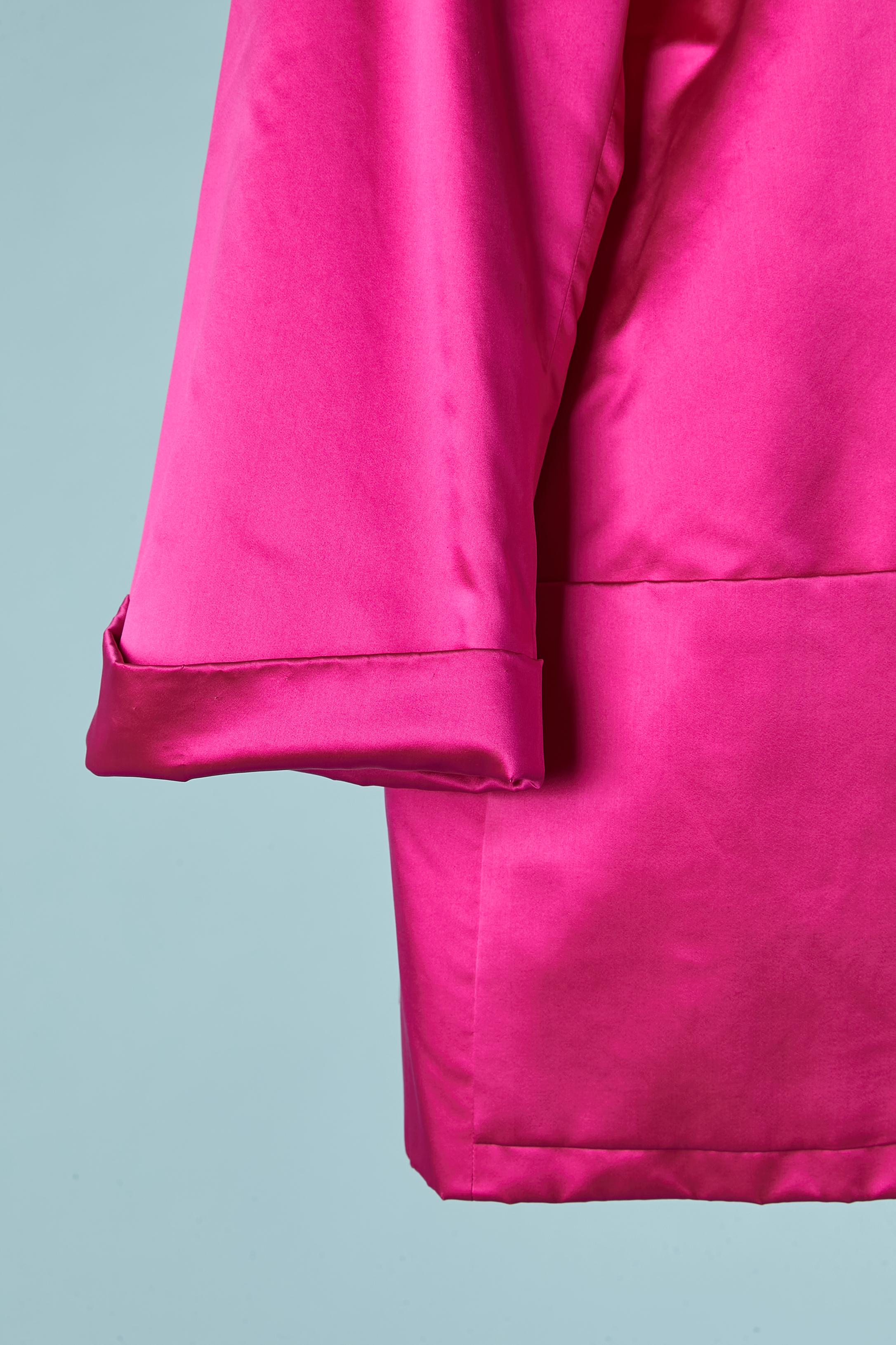 Women's Fushia satin evening jacket with rhinestone button Cavalli Faenza Circa 1960's  For Sale