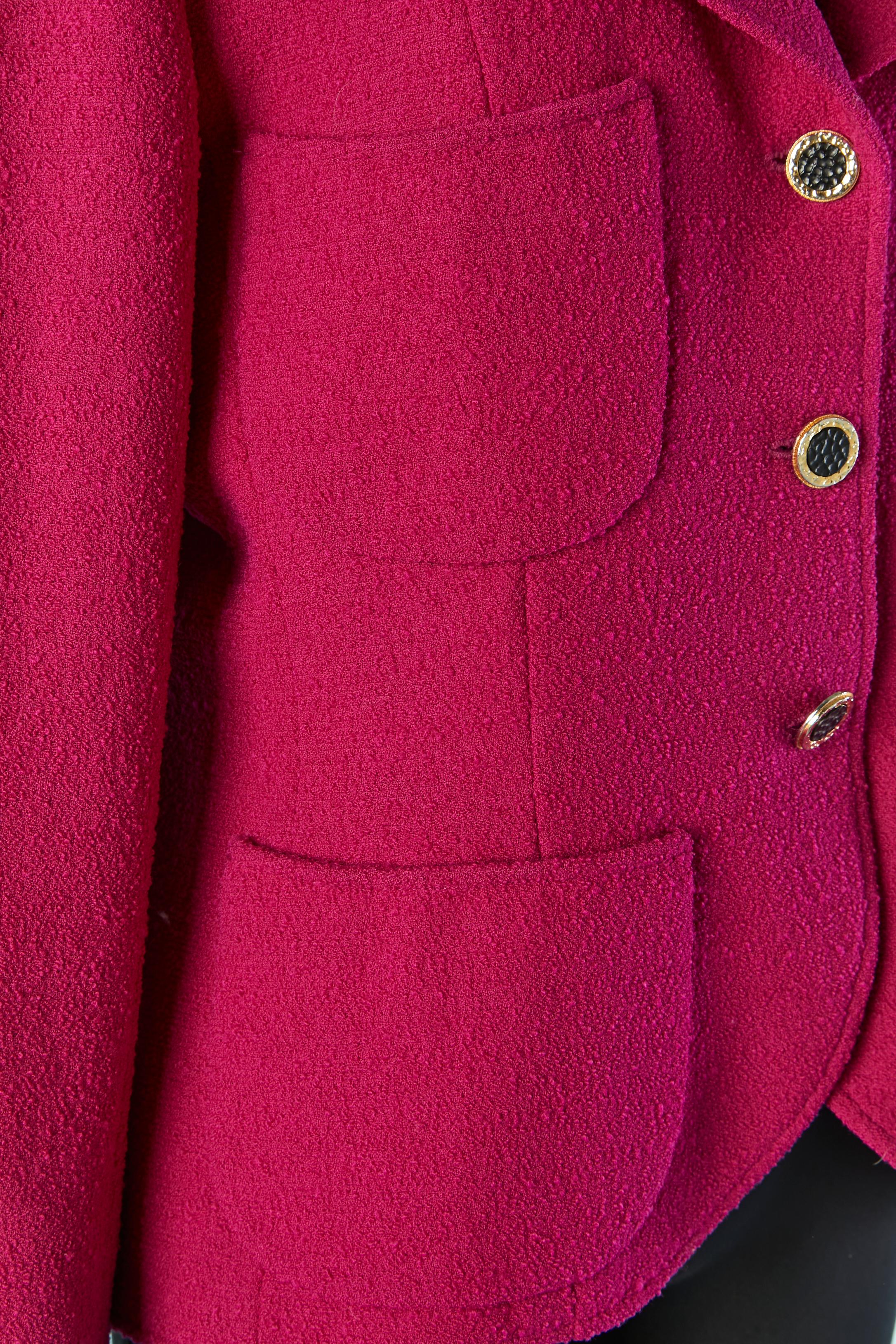 Giacca monopetto in tweed color fucsia Chanel In condizioni ottime in vendita a Saint-Ouen-Sur-Seine, FR