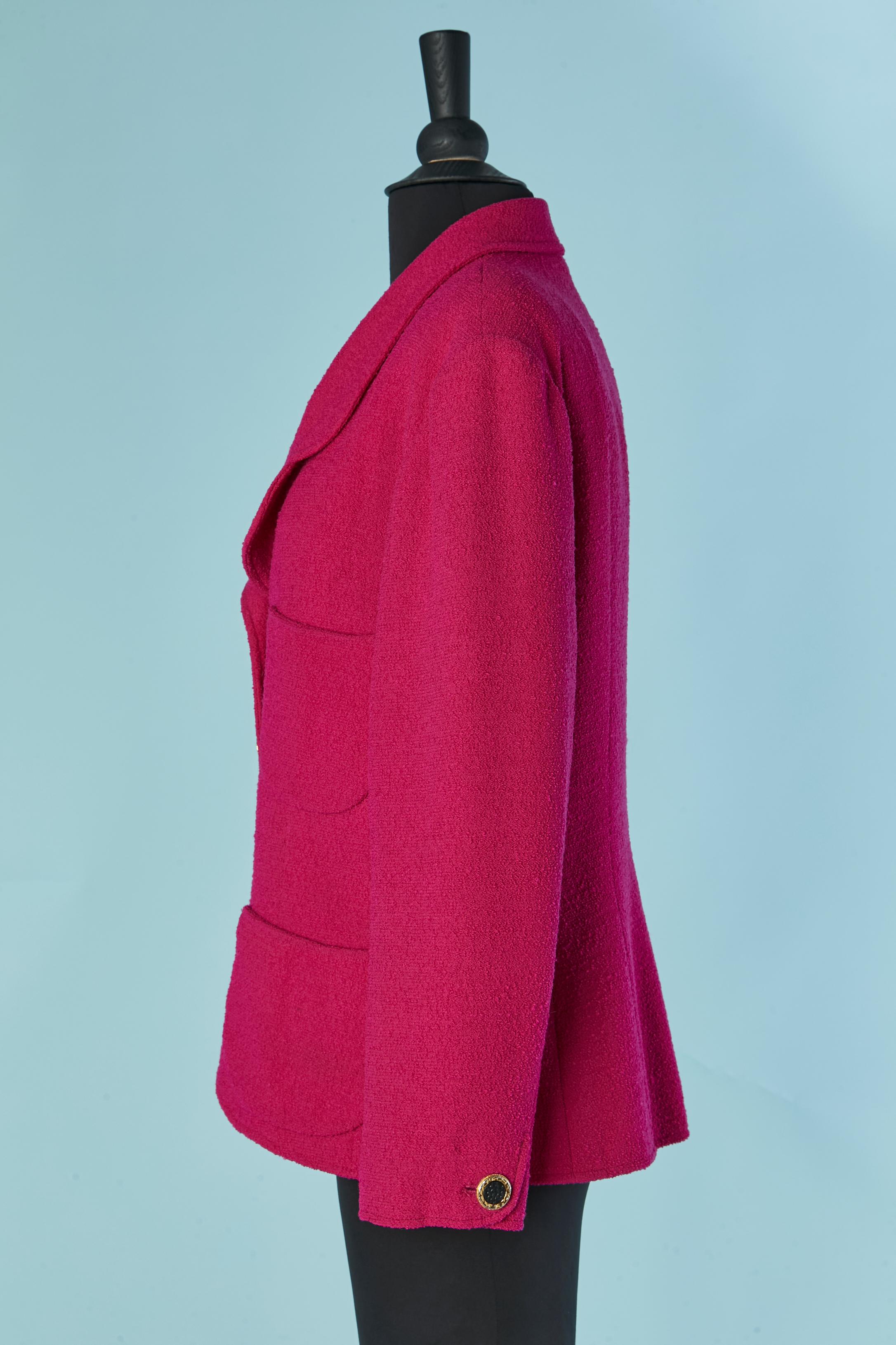 Donna Giacca monopetto in tweed color fucsia Chanel in vendita