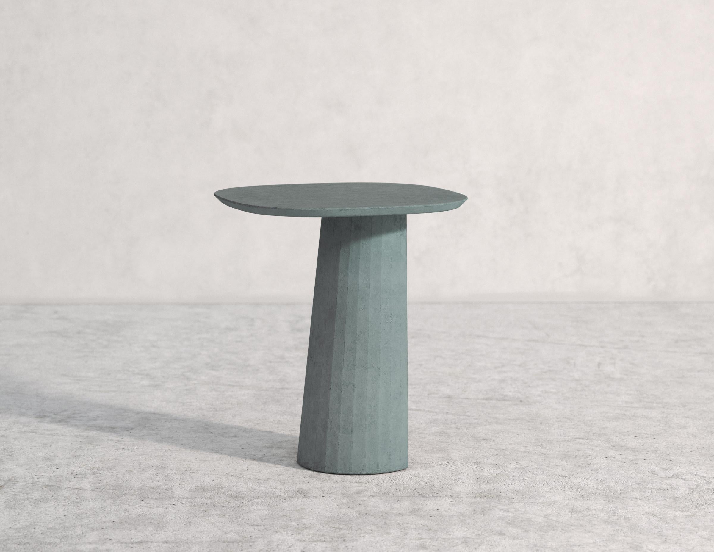 21st Century Studio Irvine Fusto Concrete Coffee Side Table Silver Grey Mod. III For Sale 2