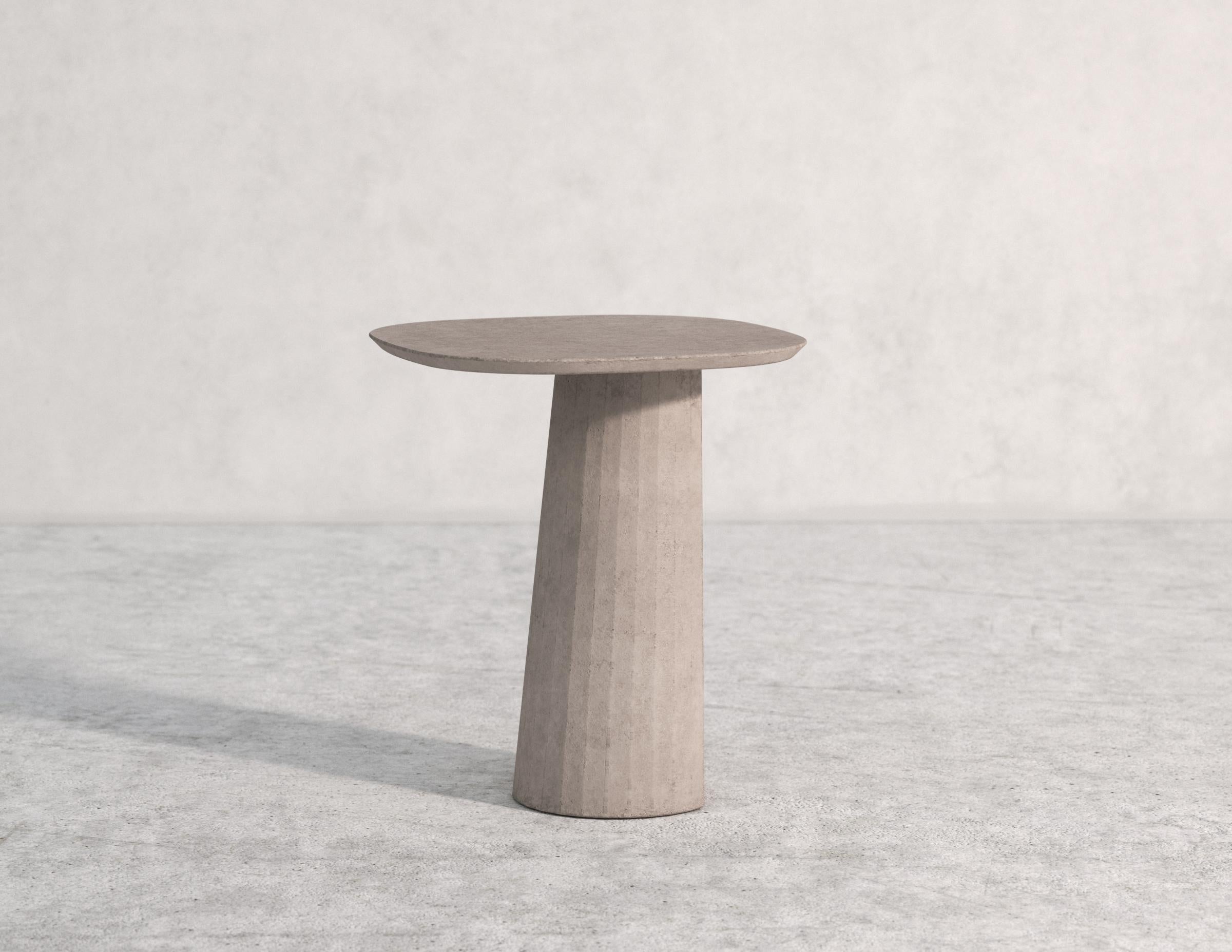 21st Century Studio Irvine Fusto Concrete Coffee Side Table Silver Grey Mod. III en vente 2