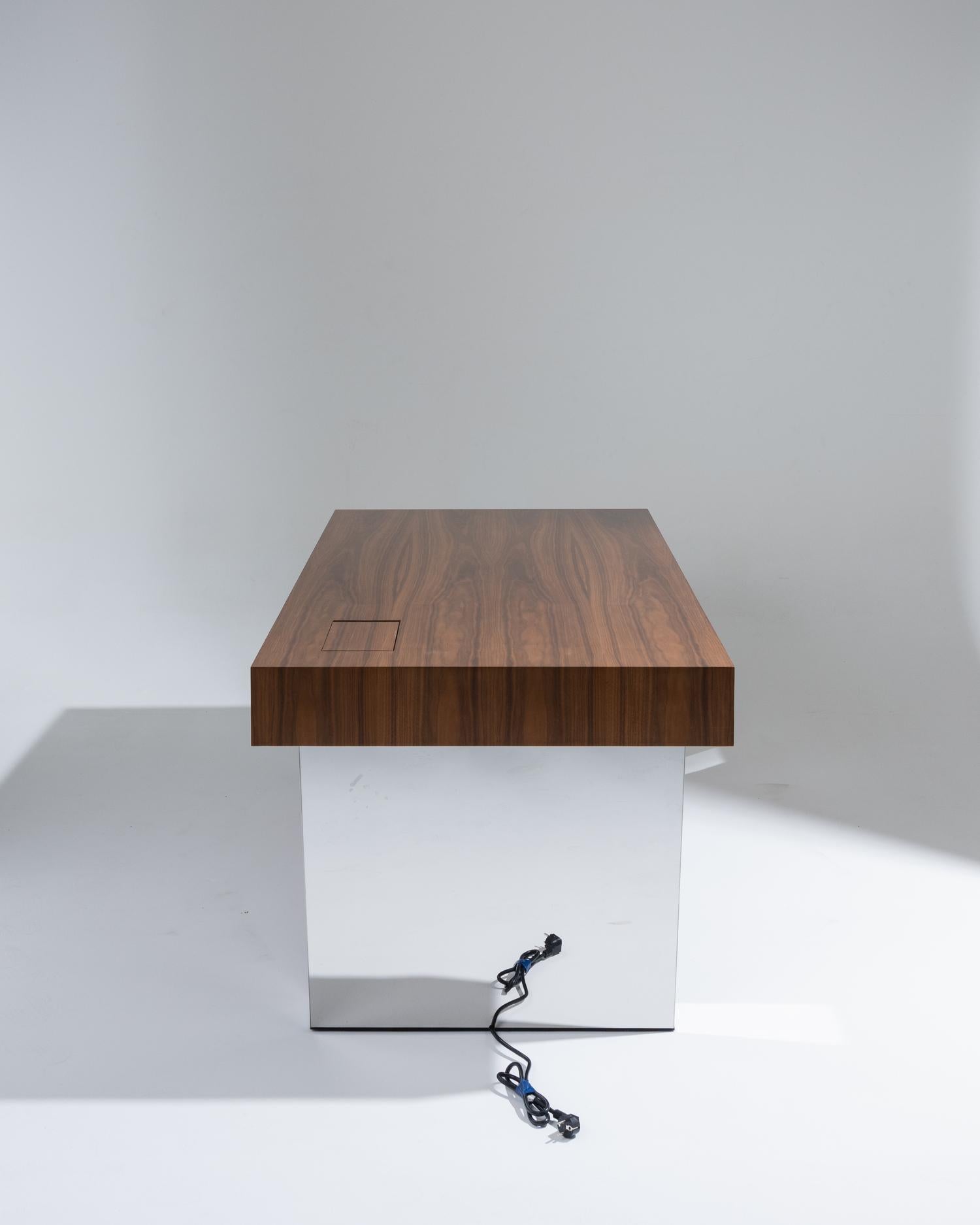 French “Futur” Desk For Sale