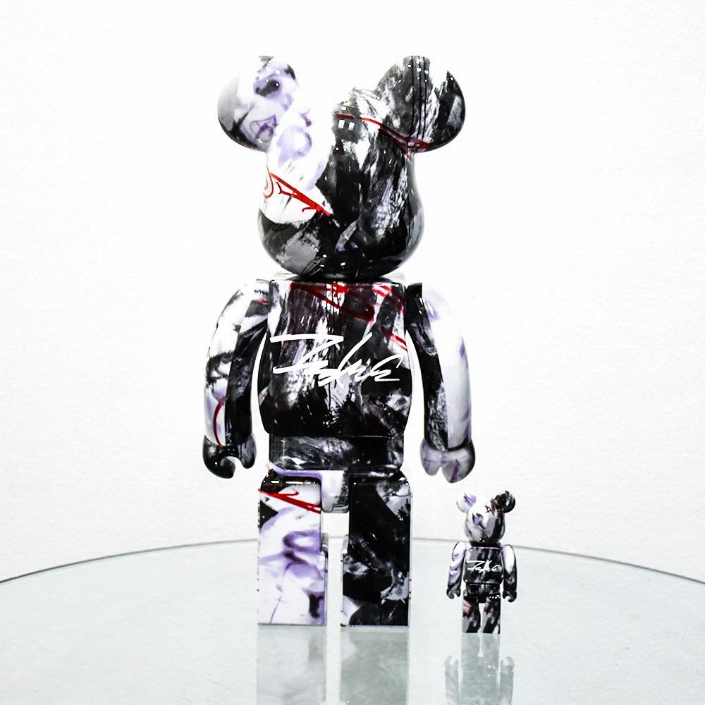 Bearbrick (400% & 100%) (Zeitgenössisch), Sculpture, von Futura