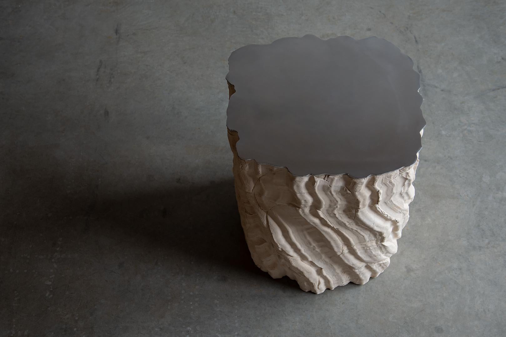 Future Fossils Side Table in White Stoneware by Simon Johns In New Condition For Sale In East-Bolton, Quebec
