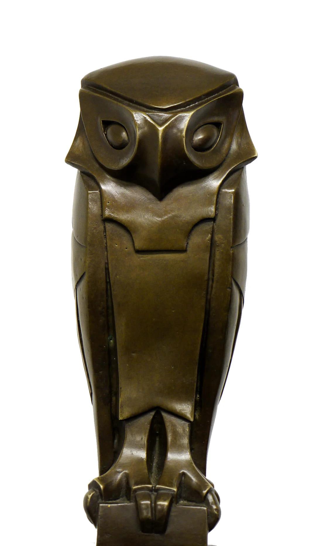 Scultura futurista in bronzo , Il gufo In condizioni buone in vendita a Saint-Ouen, FR